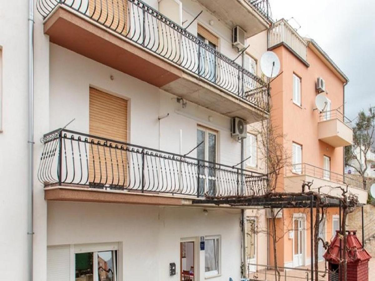 Apartment Knez 1 - 50 M From Beach Podstrana Ngoại thất bức ảnh
