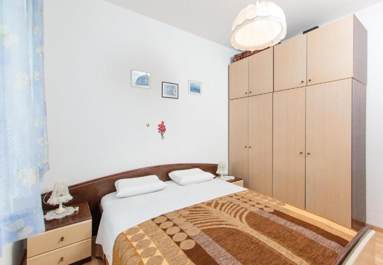 Apartment Knez 1 - 50 M From Beach Podstrana Ngoại thất bức ảnh