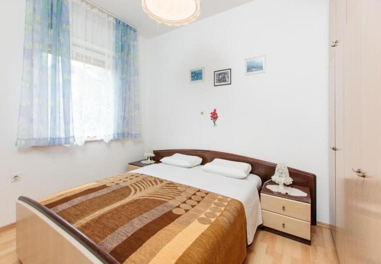 Apartment Knez 1 - 50 M From Beach Podstrana Ngoại thất bức ảnh