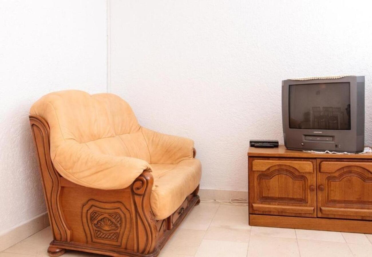 Apartment Knez 1 - 50 M From Beach Podstrana Ngoại thất bức ảnh